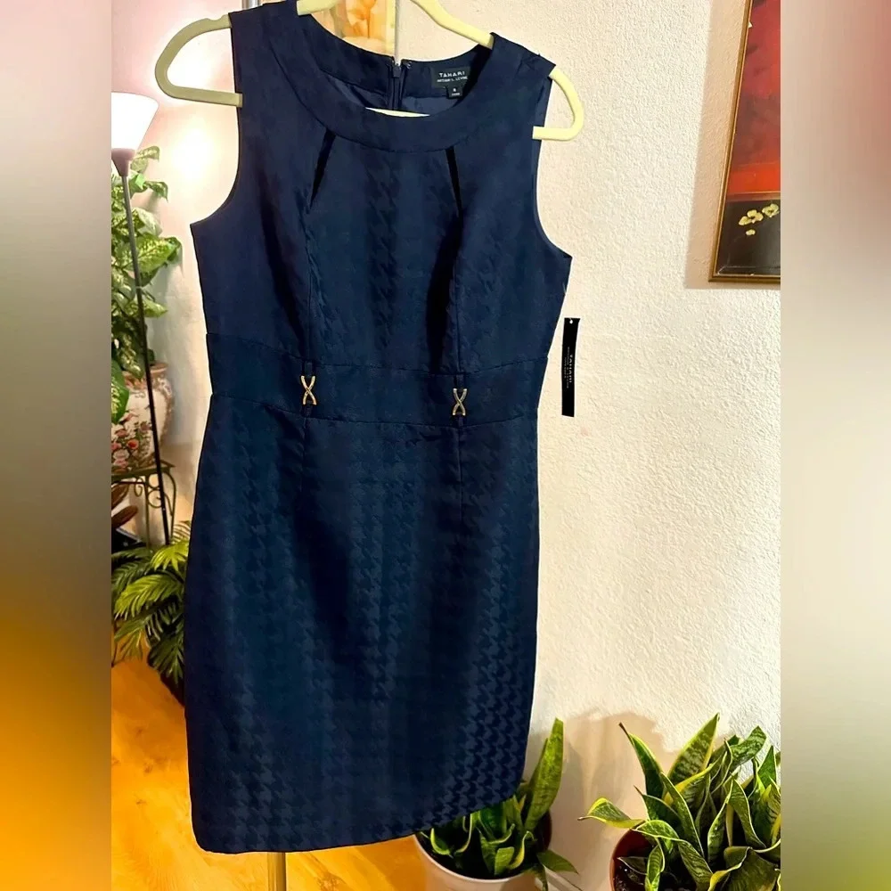 Tahari navy dress size 8
